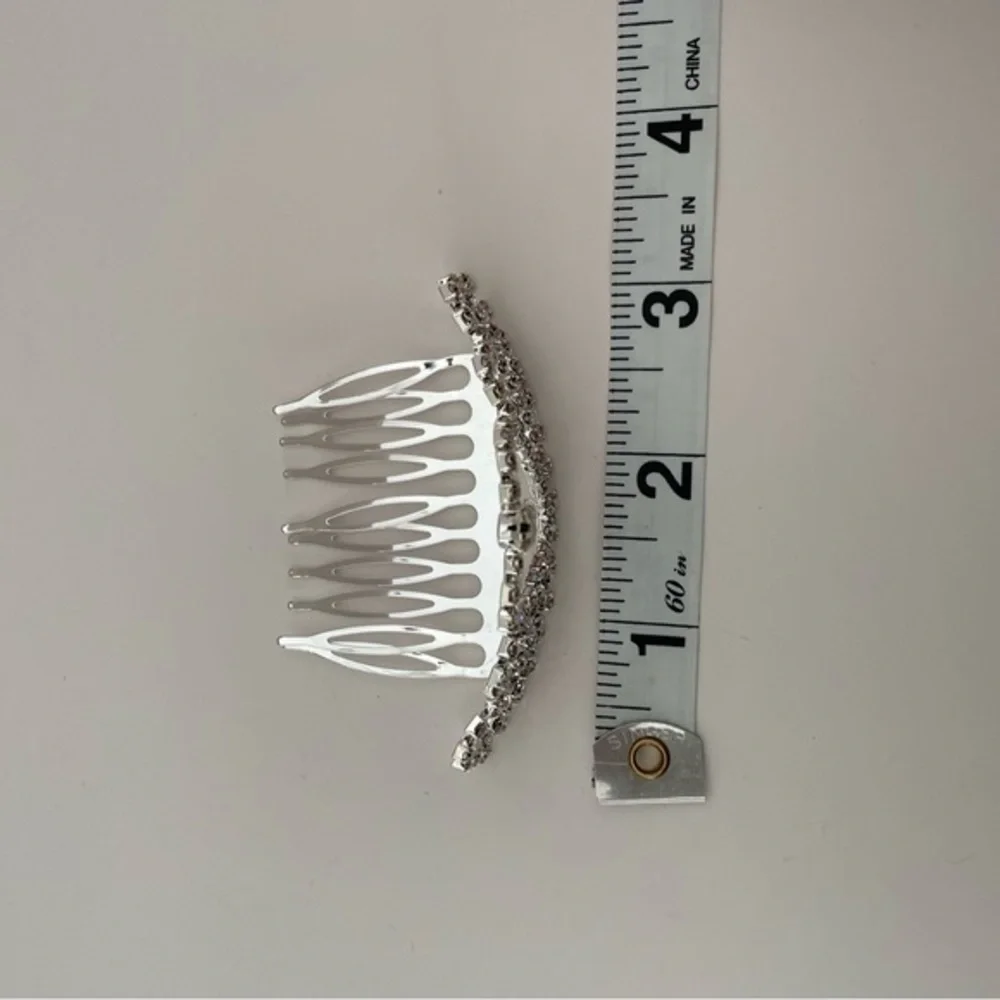 Clip In Tiara - NWOT
